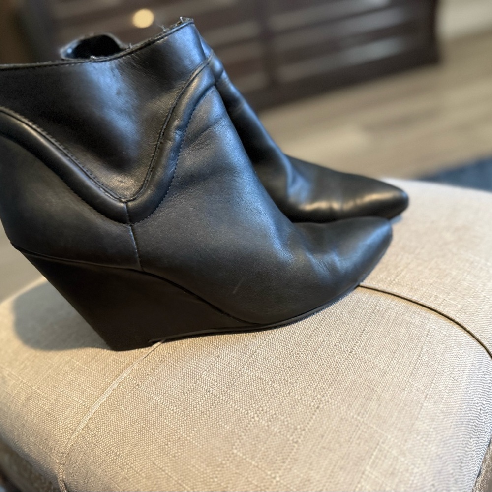 Seychelles Black Wedge Shoes